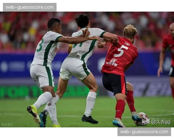 加泰罗尼亚地区业余联赛发生严重冲突，足协宣布启动纪律调查